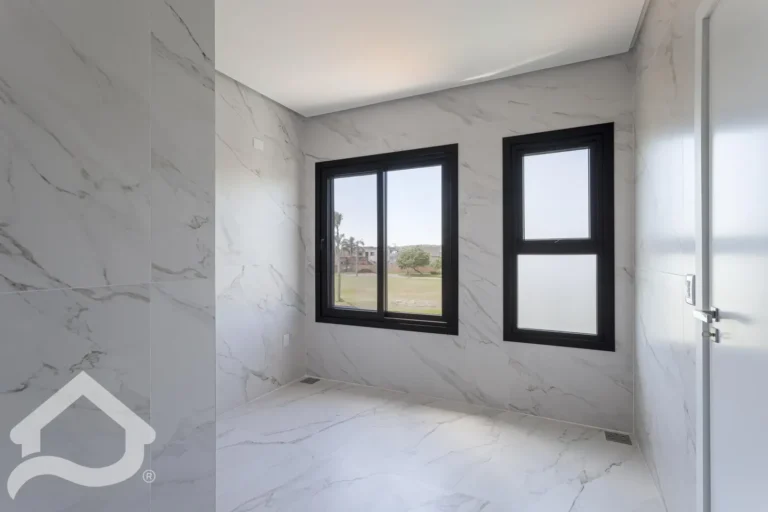Casa de condomínio com 4 quartos a venda e 2 vagas no bairro praia da cal em torres assunta imóveis 07