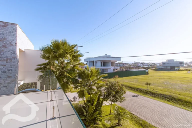 Casa de condomínio com 4 quartos a venda e 2 vagas no bairro praia da cal em torres assunta imóveis 44